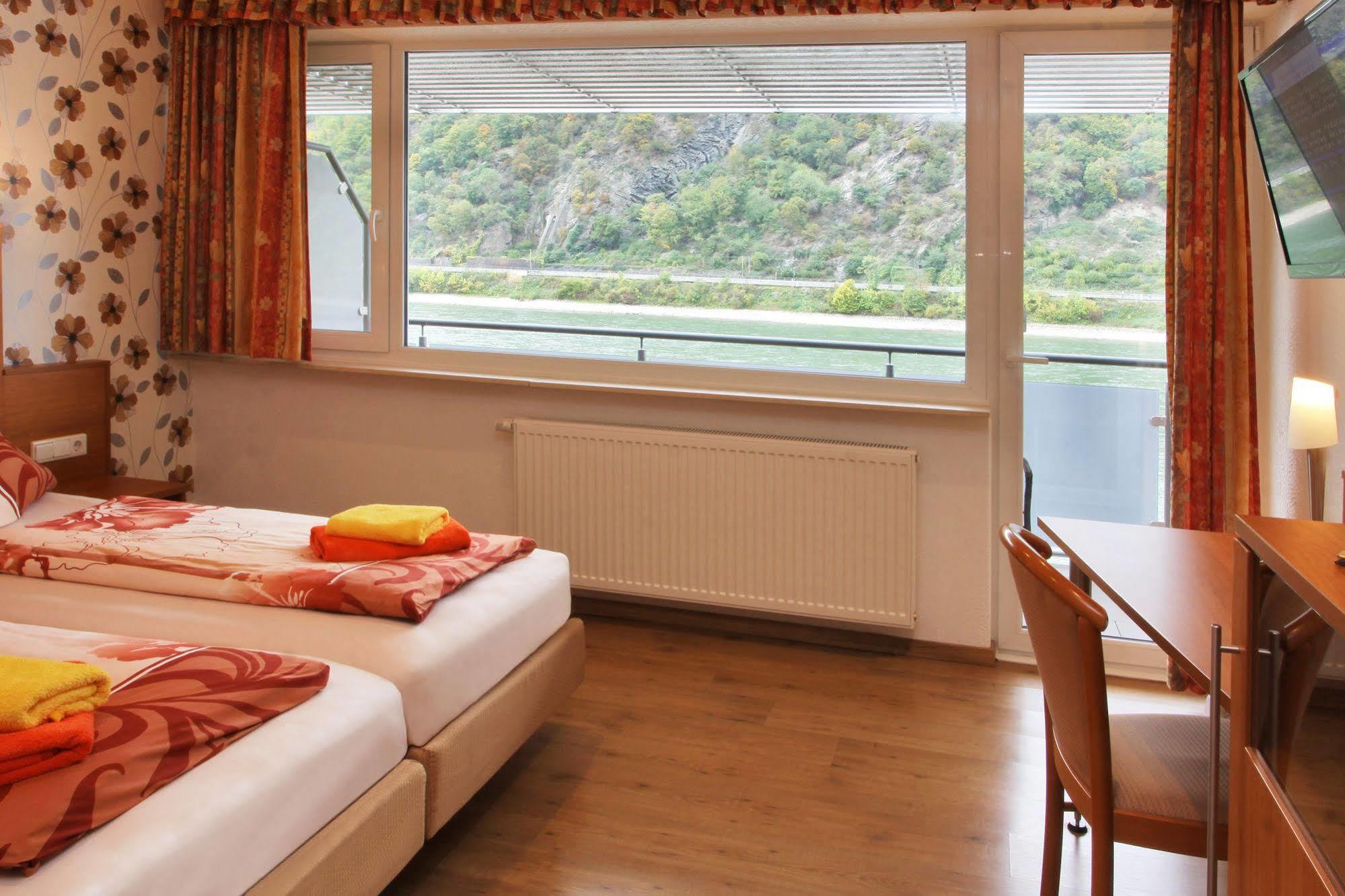 Hotel Rheinkoenig Kamp-Bornhofen Bagian luar foto